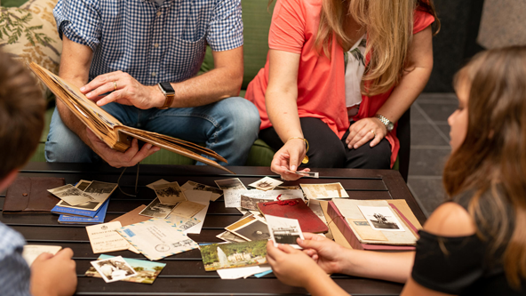 Explore our guide to planning meaningful funerals without the financial strain. From eco-friendly memorials to living funerals, discover how to celebrate your loved one’s life affordably. Get tips on budget-friendly tributes, meaningful celebrations, and navigating essential conversations about end-of-life wishes.