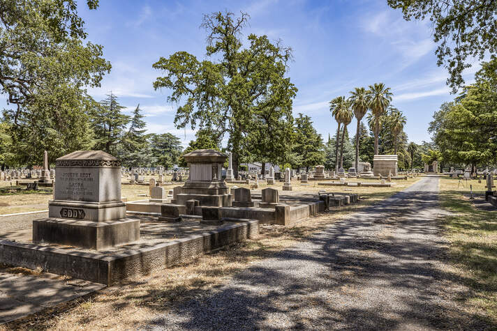 Chico Cemetery, gardens
