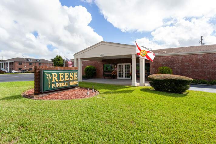 Reese Funeral Home Exterior