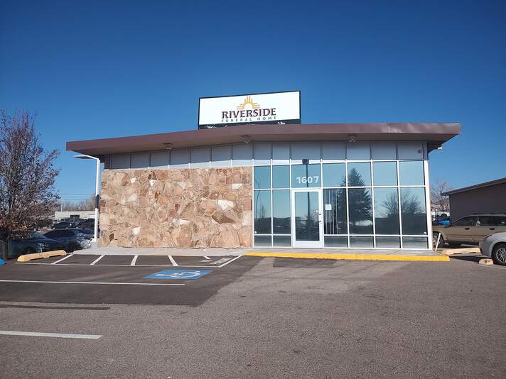 Riverside Funeral Home Santa Fe exterior