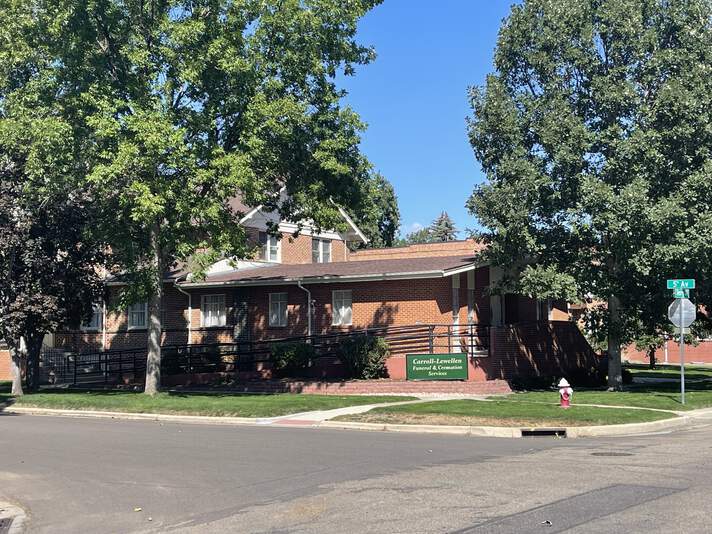 Carroll-Lewellen Funeral Services Exterior