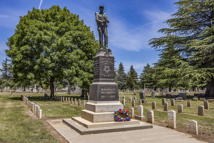 Chico Cemetery, monuments