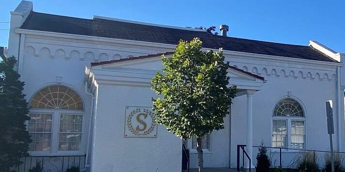 Spielman Mortuary, exterior