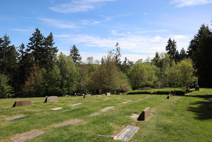 Mt. Calvary Cemetery, gardens