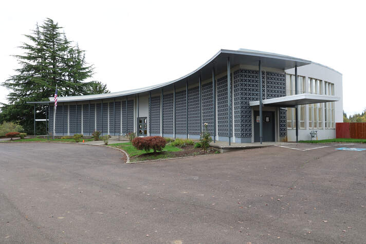 Photo of Valley Memorial Funeral Home in Hillsboro, Oregon, exterior