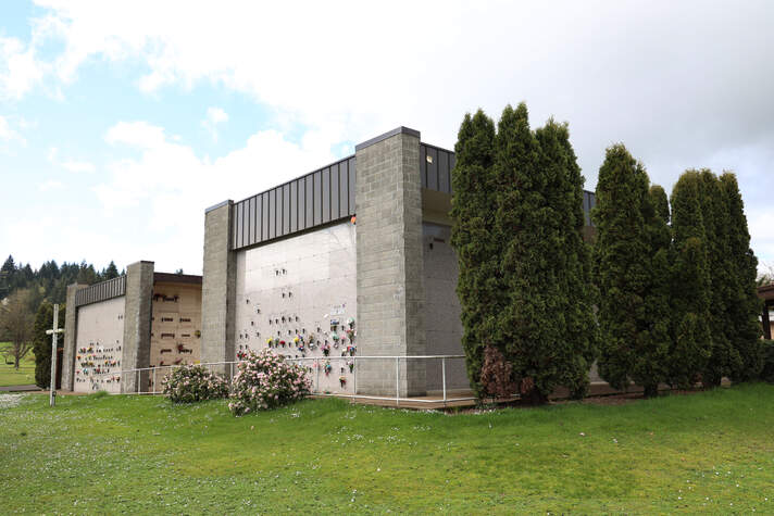 Lane Memorial Gardens, mausoleum exterior
