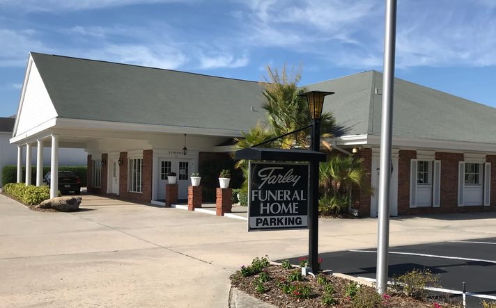 Farley Funeral Home, exterior