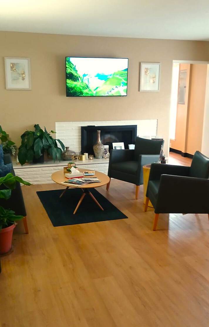Edwards Memorial University Place interior