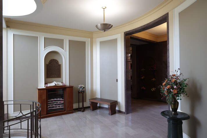 Photo of funeral home interior