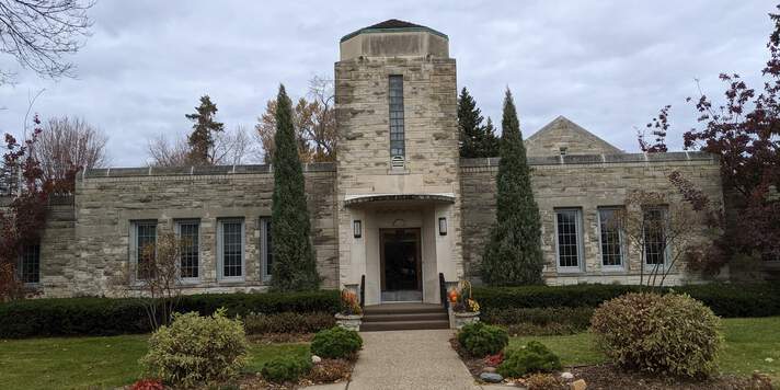 Willwerscheid Funeral Home, exterior