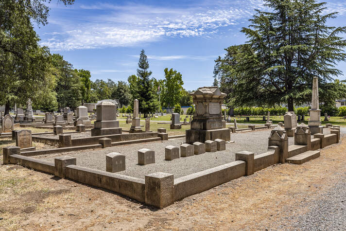 Chico Cemetery, gardens