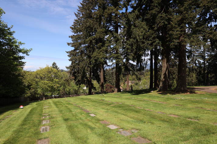 Mt. Calvary Cemetery, gardens