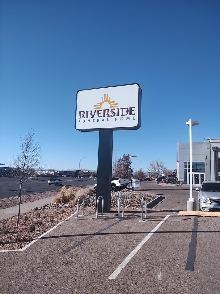 Riverside Funeral Home Santa Fe exterior