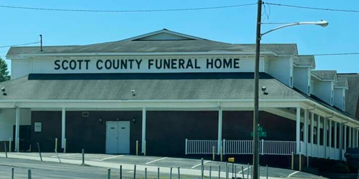 Carter-Trent/Scott County Funeral Home exterior
