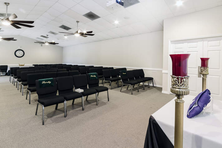 Loyless Funeral Home Interior