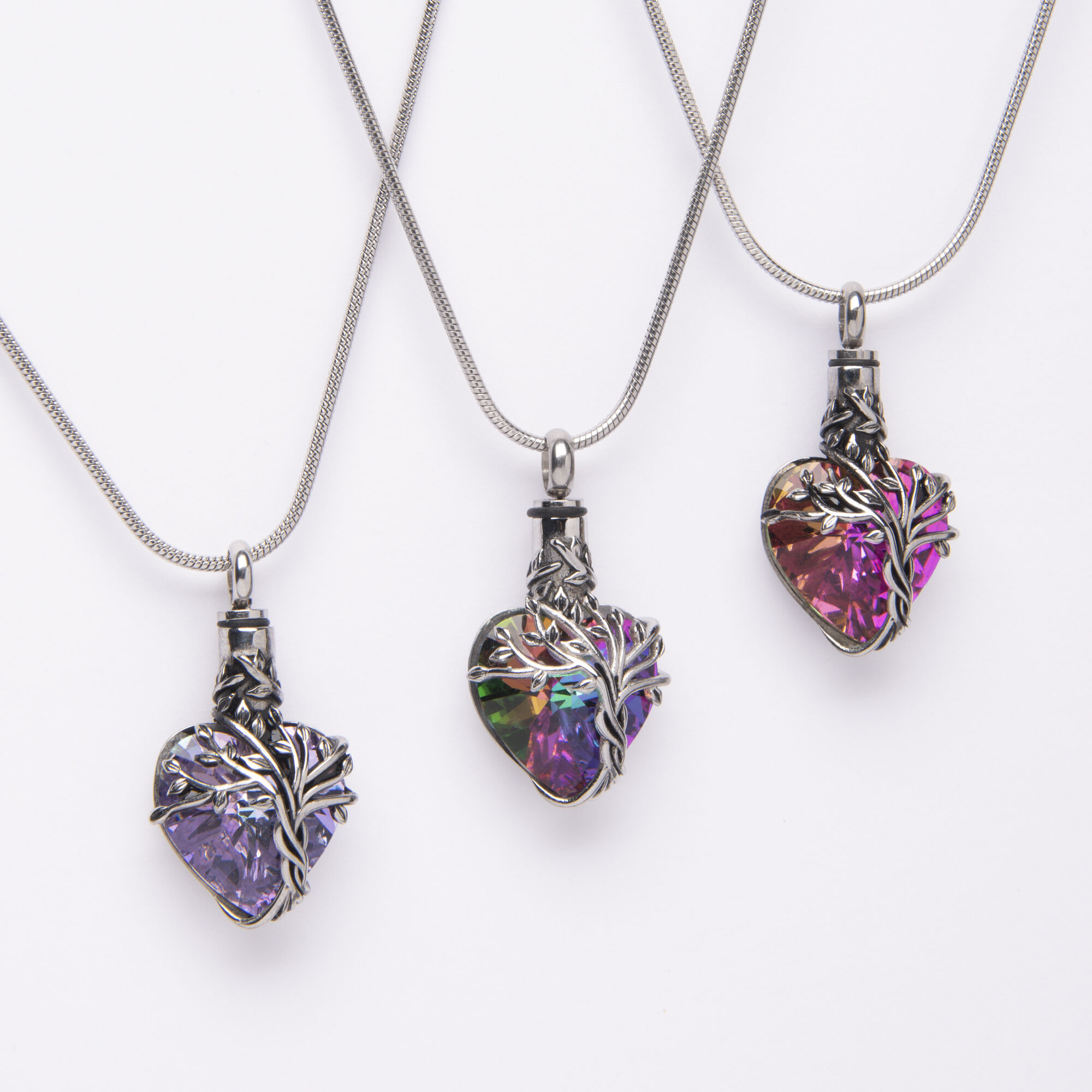 Tree of hope necklace 2025